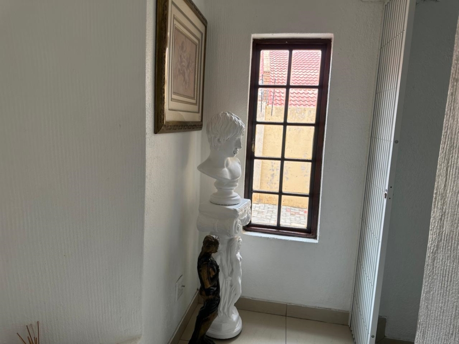 9 Bedroom Property for Sale in Safari Gardens North West